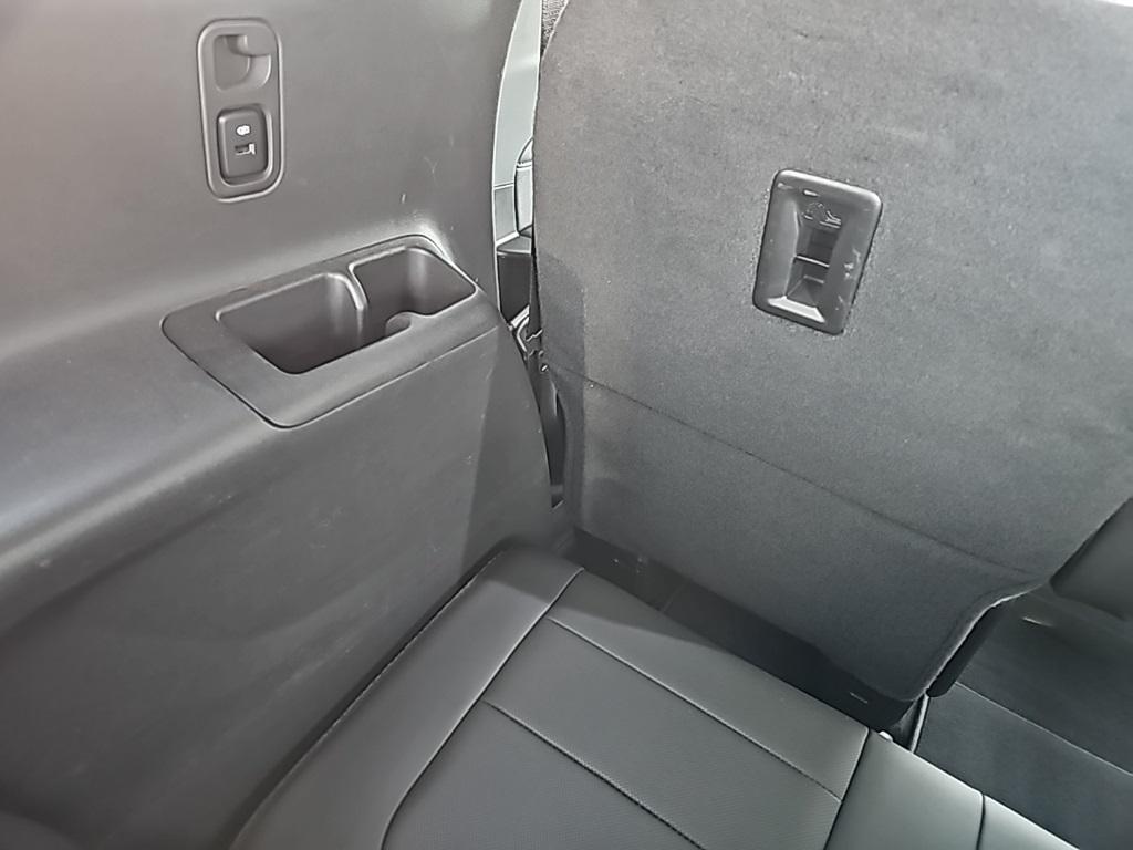 used 2023 Chevrolet Traverse car, priced at $38,327