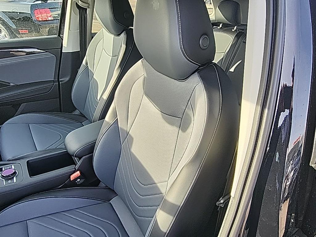 new 2026 Volkswagen Tiguan car, priced at $36,498