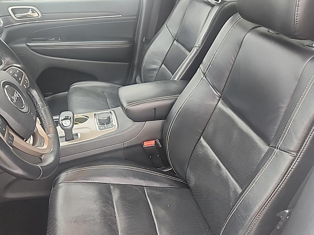 used 2015 Jeep Grand Cherokee car, priced at $10,879