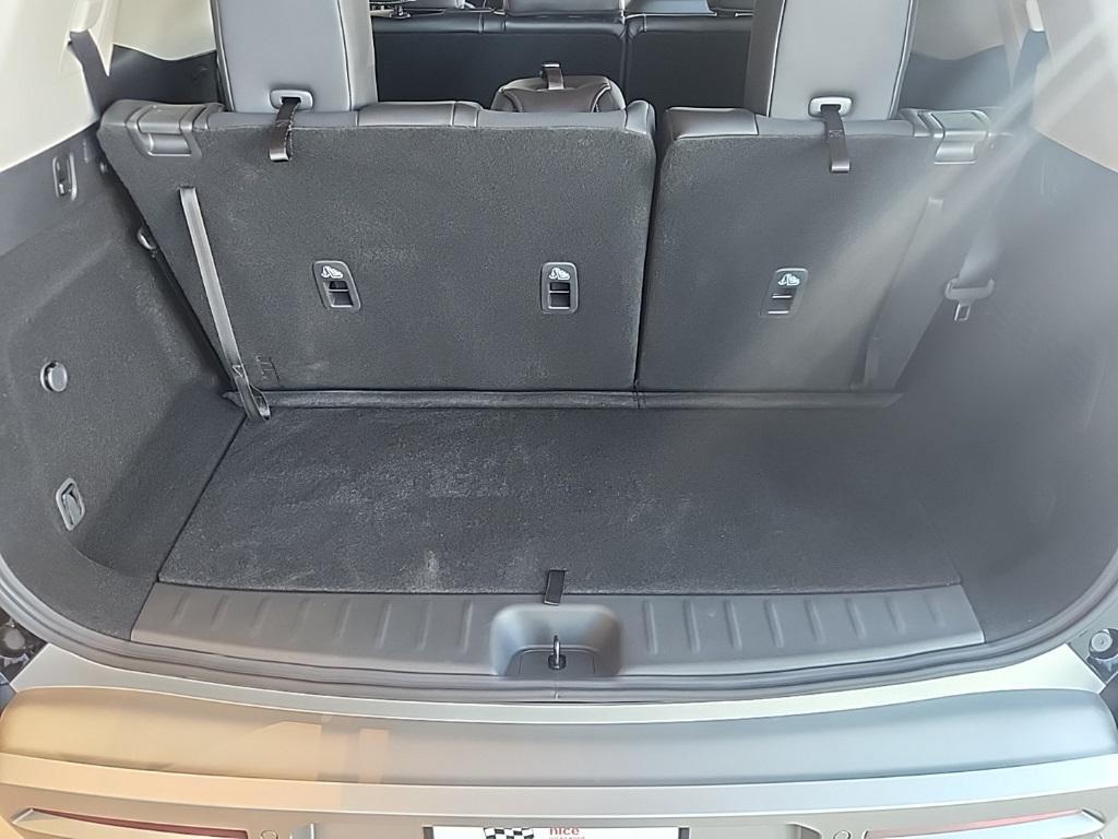 new 2025 Nissan Pathfinder car, priced at $39,235