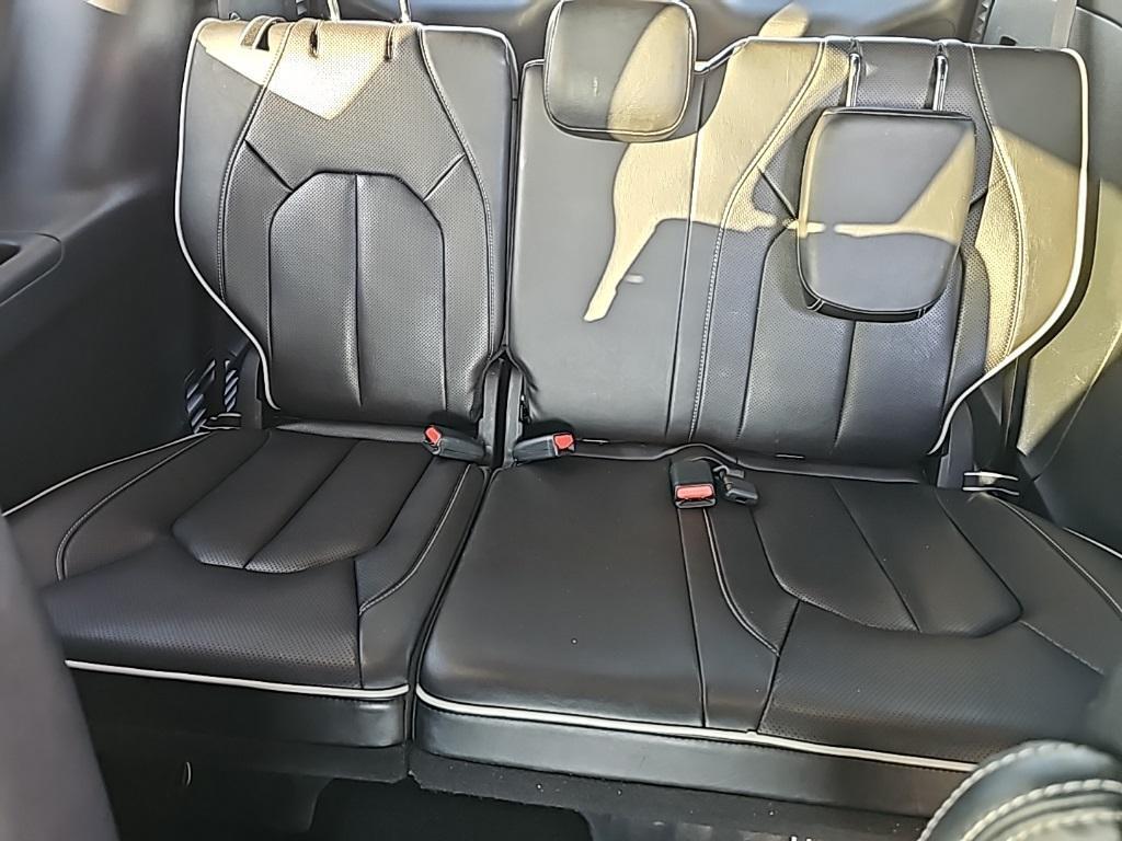 used 2025 Chrysler Pacifica car, priced at $37,967