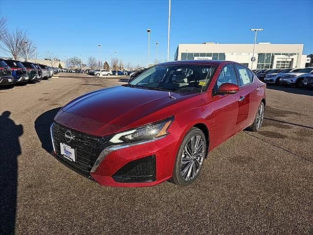 new 2025 Nissan Altima car, priced at $35,105