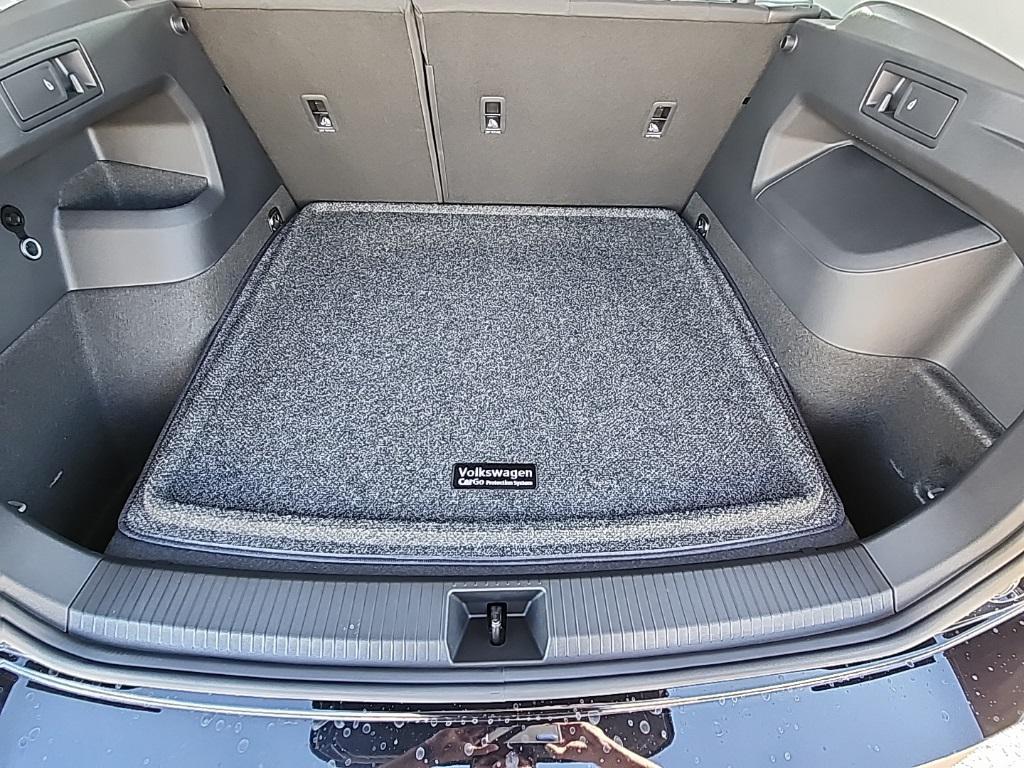 new 2025 Volkswagen Tiguan car, priced at $30,814