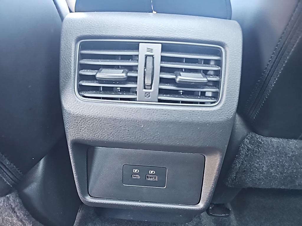 used 2022 Nissan Rogue car, priced at $25,784