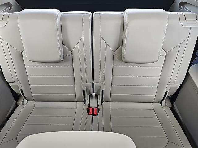 used 2024 Volkswagen Atlas car, priced at $38,824