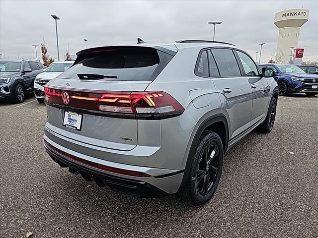 new 2025 Volkswagen Atlas Cross Sport car, priced at $50,012