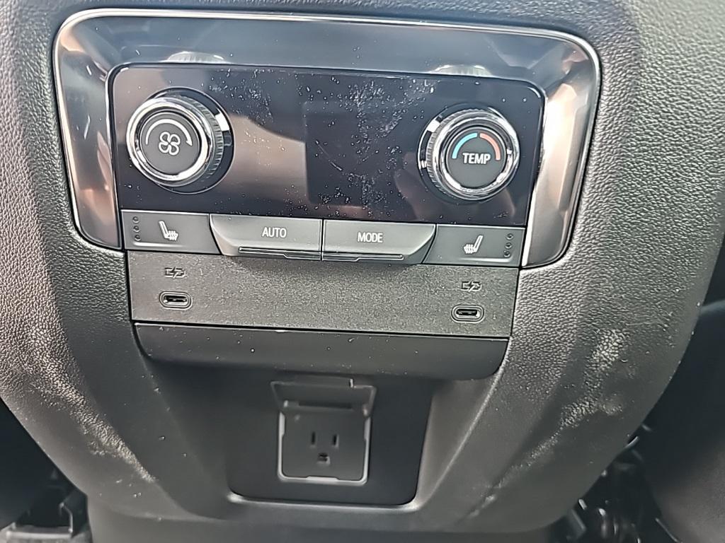 new 2025 Chevrolet Suburban car, priced at $80,380