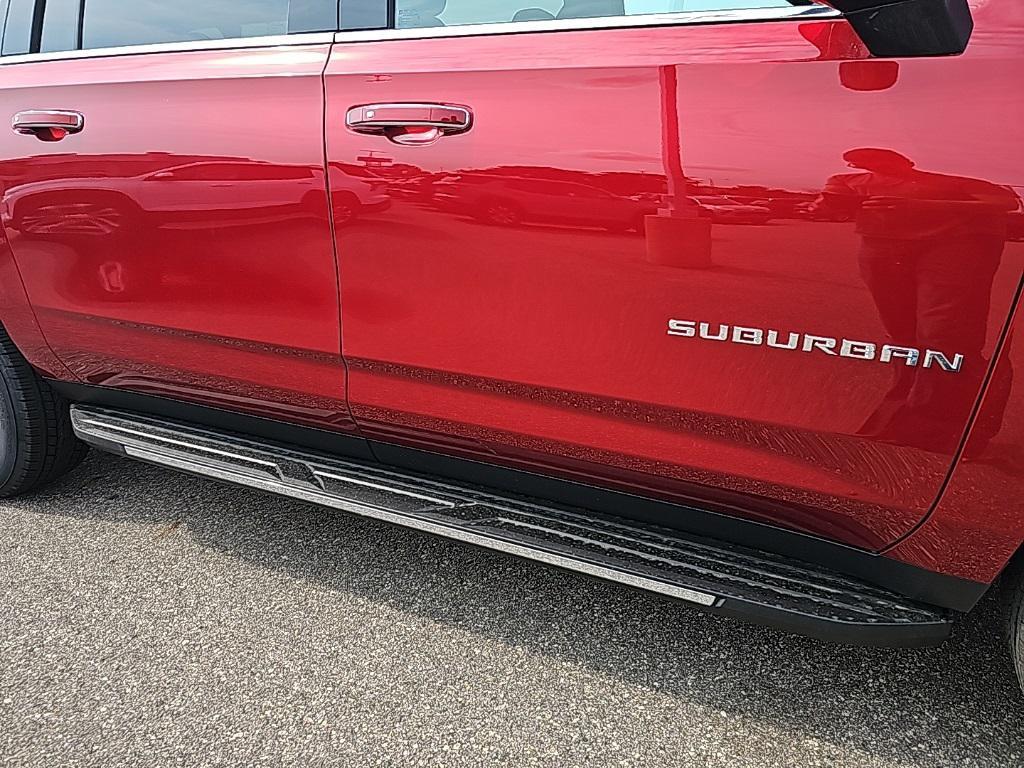 new 2025 Chevrolet Suburban car, priced at $80,380