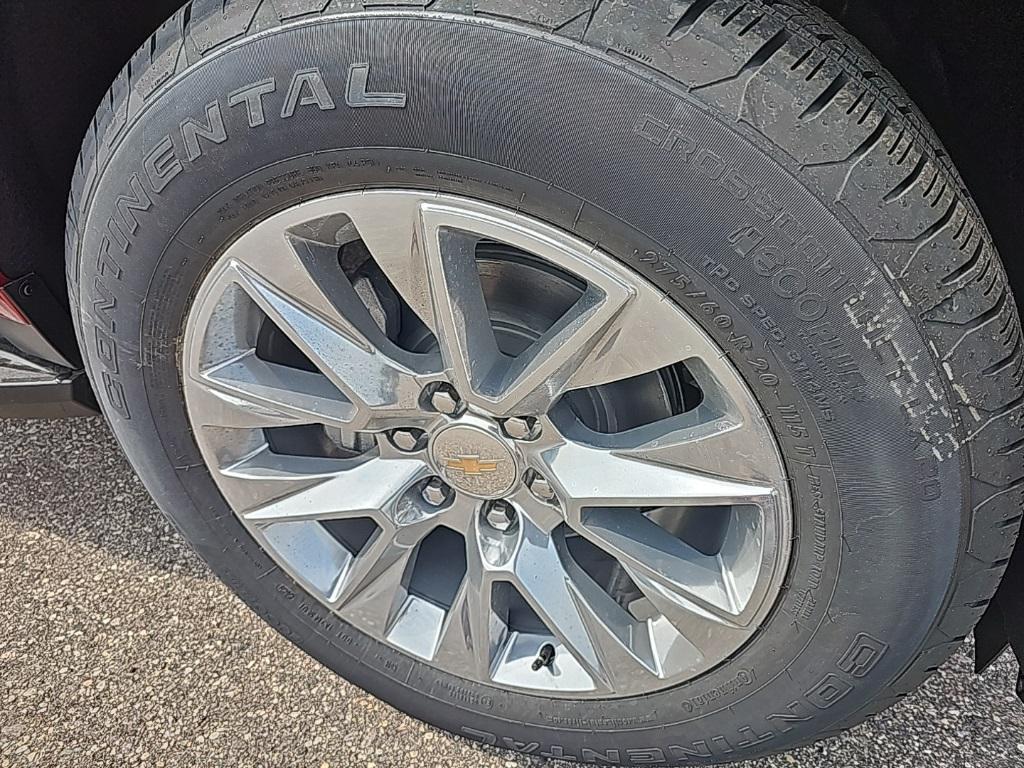 new 2025 Chevrolet Suburban car, priced at $80,380