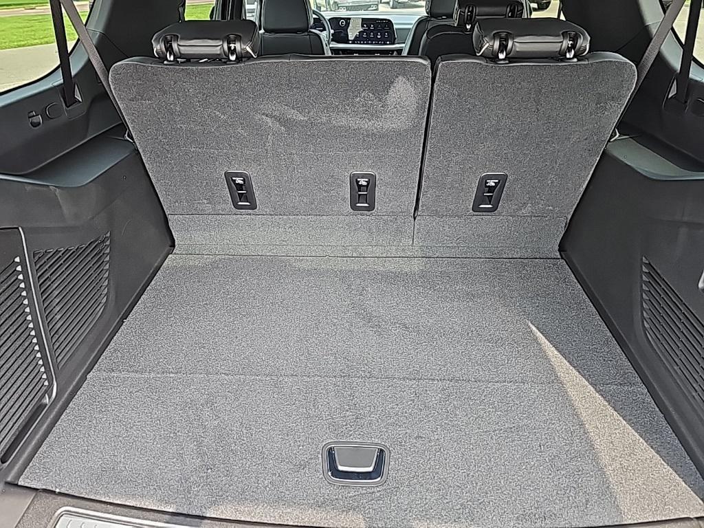 new 2025 Chevrolet Suburban car, priced at $80,380