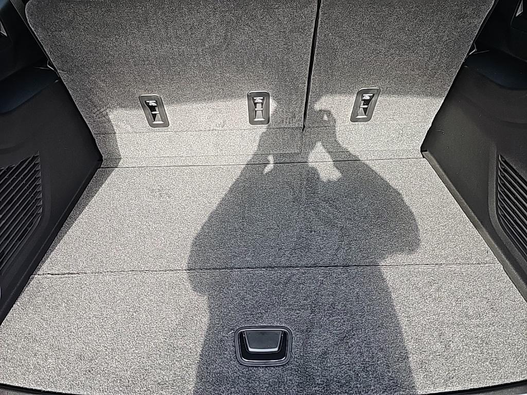 new 2026 Chevrolet Suburban car, priced at $88,585