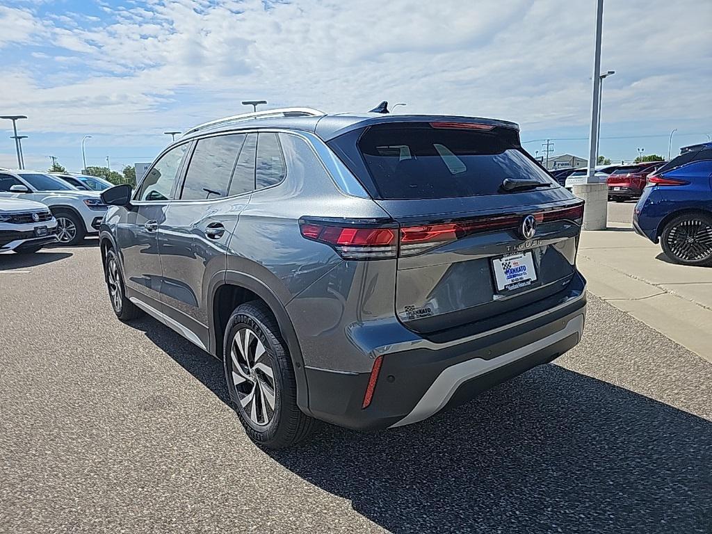 new 2025 Volkswagen Tiguan car, priced at $30,467
