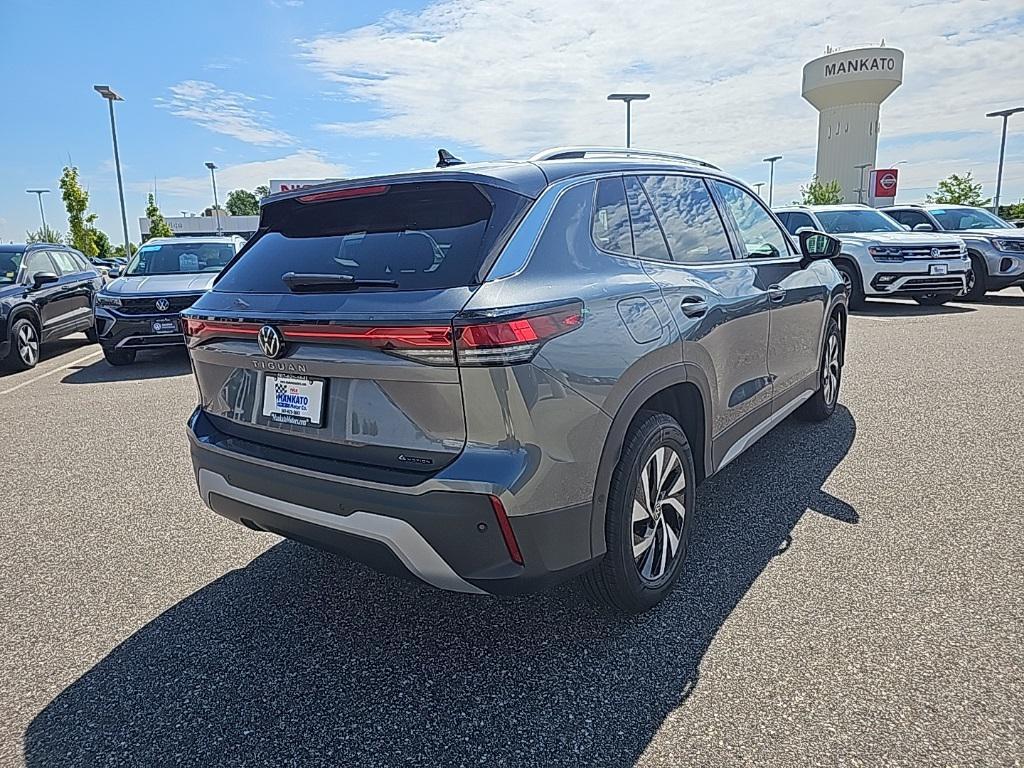 new 2025 Volkswagen Tiguan car, priced at $30,467