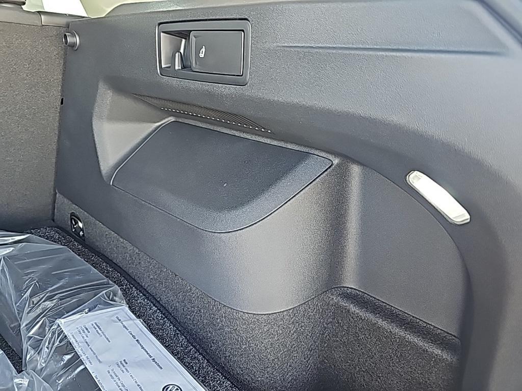 new 2025 Volkswagen Tiguan car, priced at $30,467