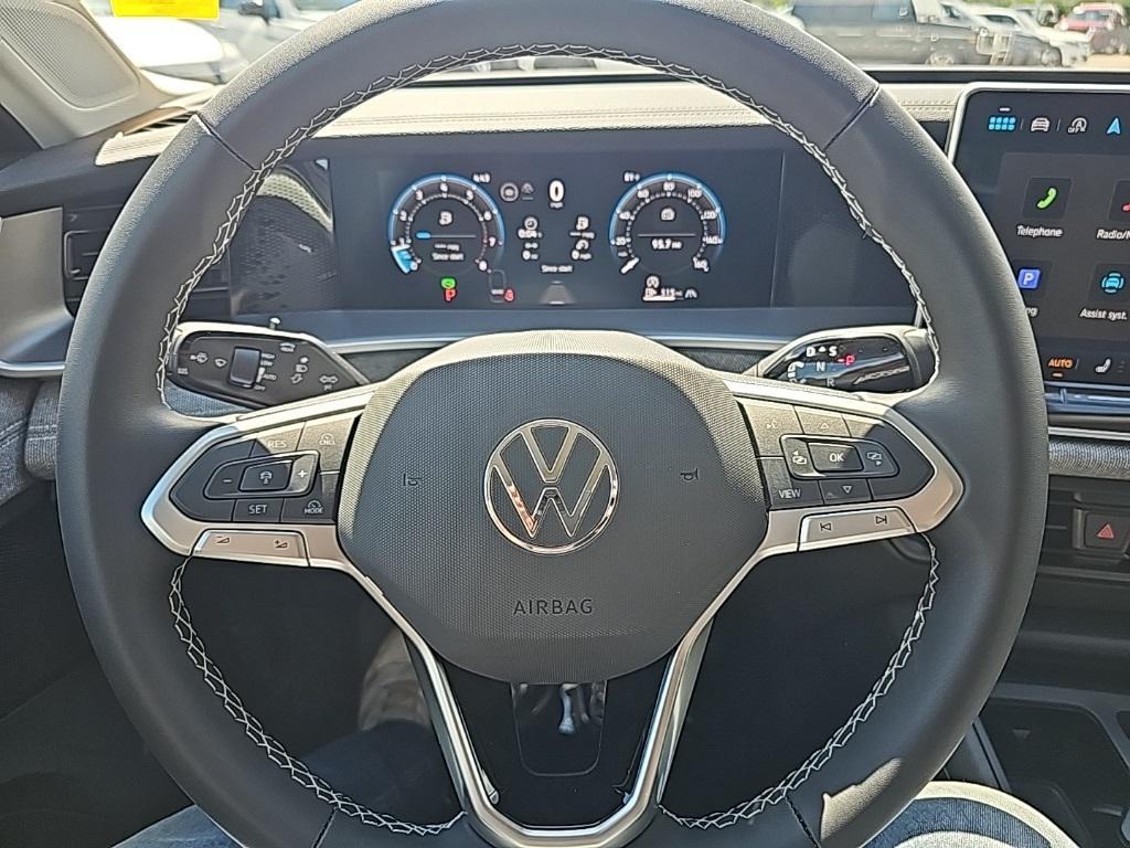 new 2025 Volkswagen Tiguan car, priced at $30,467