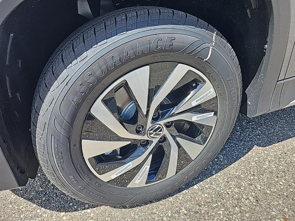 new 2025 Volkswagen Tiguan car, priced at $30,467