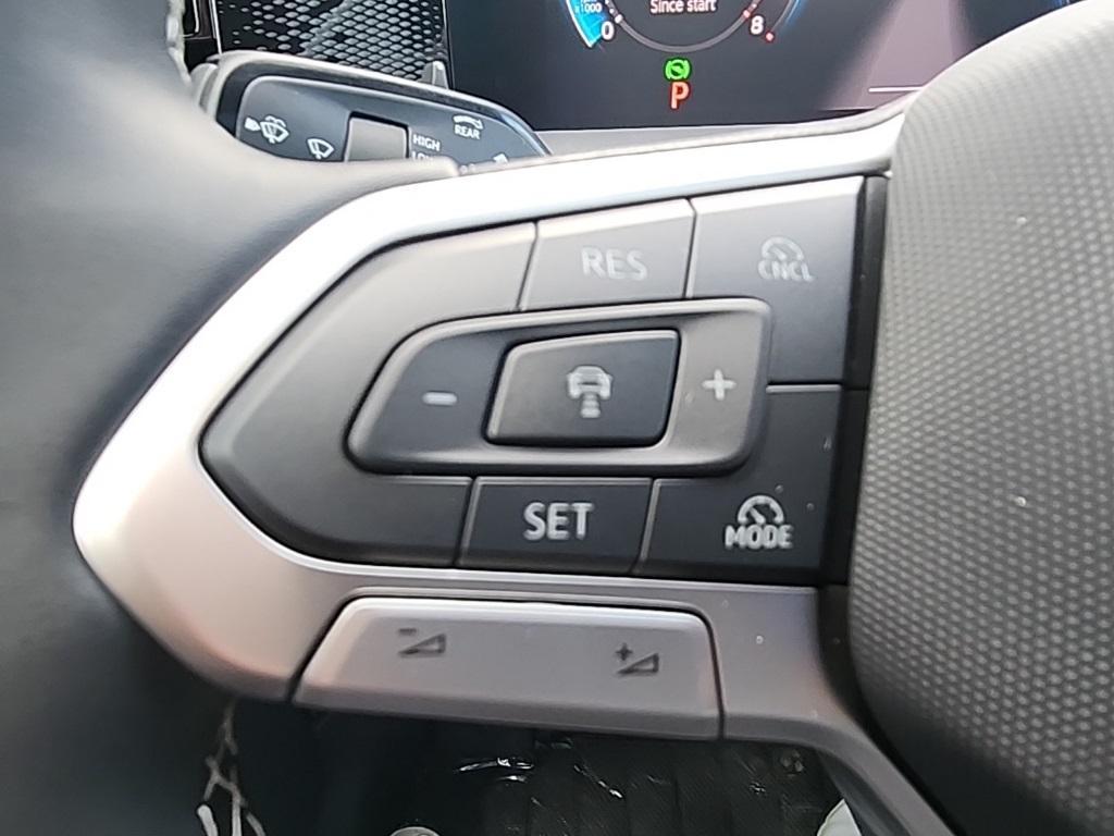 new 2025 Volkswagen Tiguan car, priced at $34,540