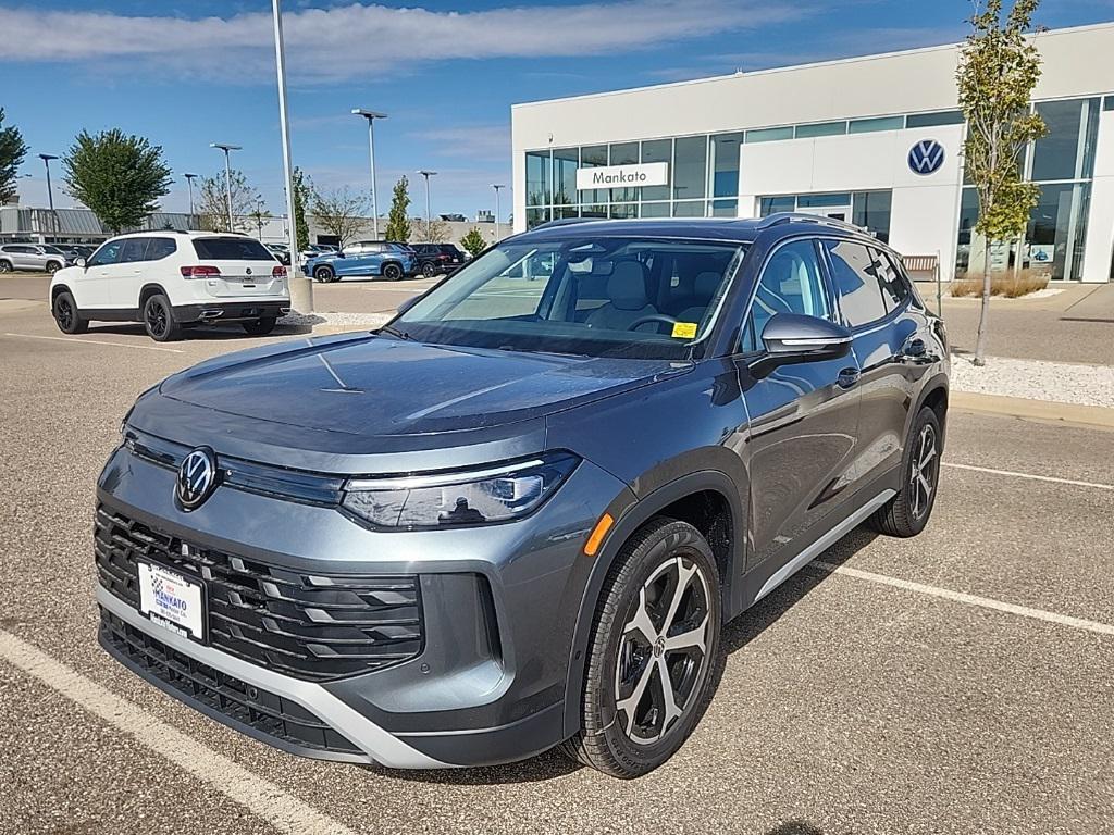 new 2025 Volkswagen Tiguan car, priced at $34,540