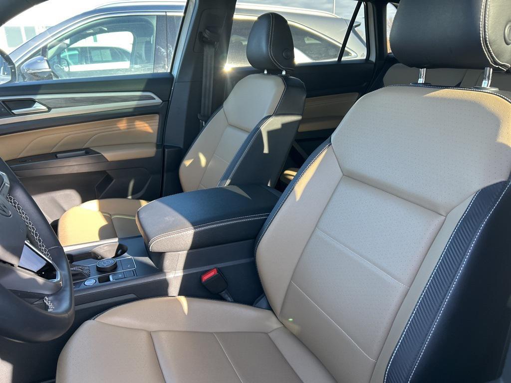 used 2021 Volkswagen Atlas Cross Sport car, priced at $22,967