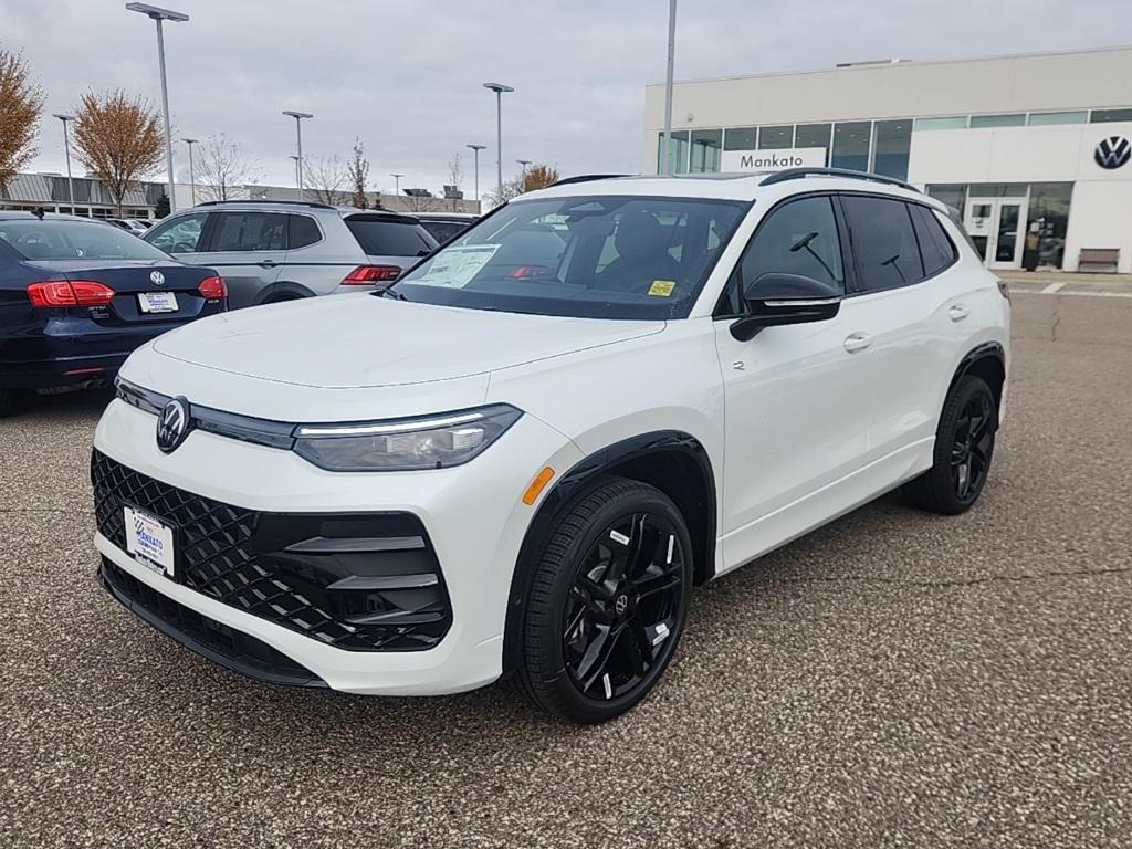 new 2026 Volkswagen Tiguan car, priced at $40,181