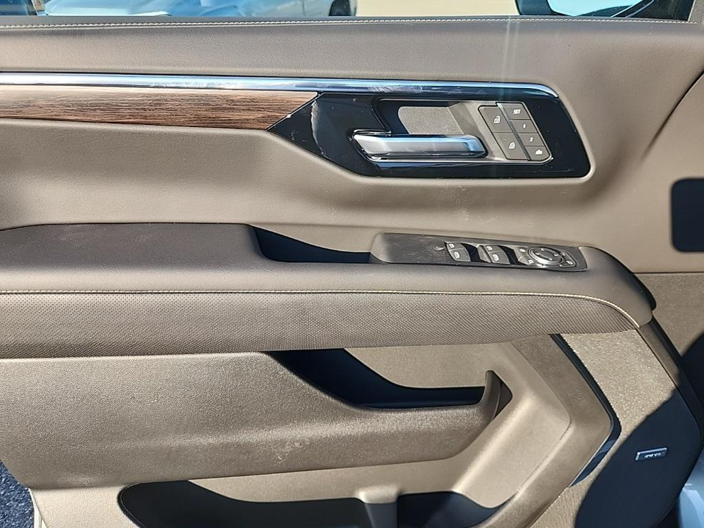 new 2026 Chevrolet Suburban car, priced at $85,484