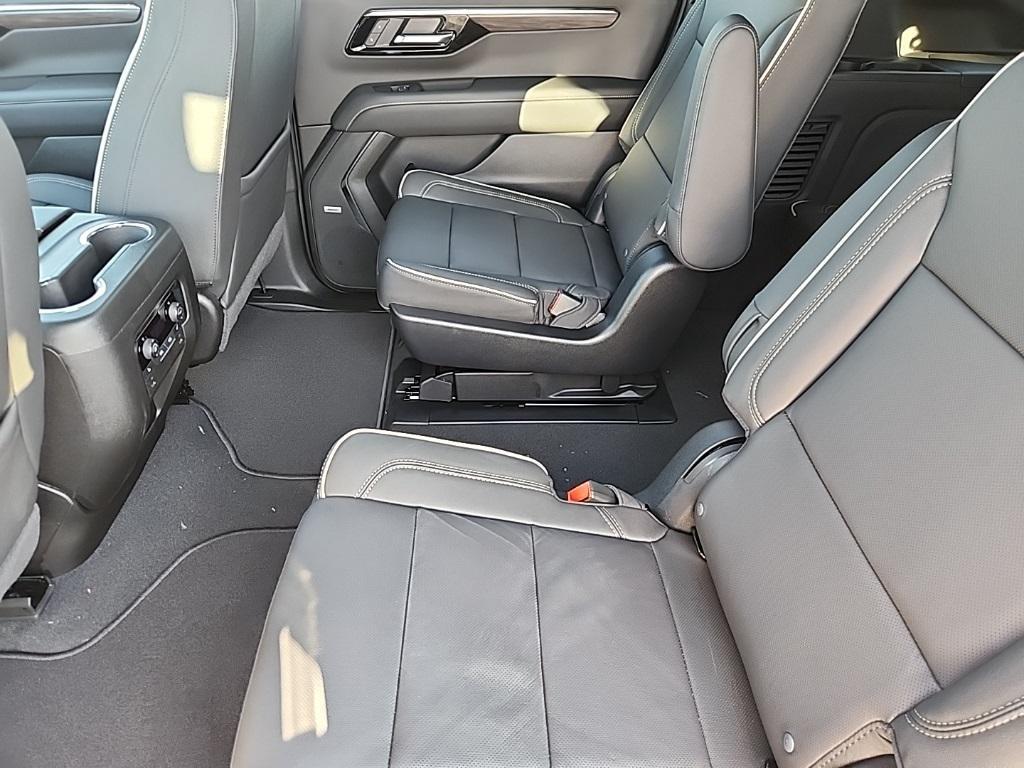 new 2026 Chevrolet Suburban car, priced at $85,484