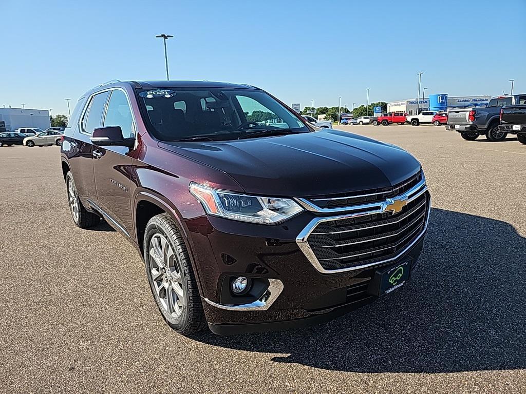 used 2021 Chevrolet Traverse car, priced at $34,989