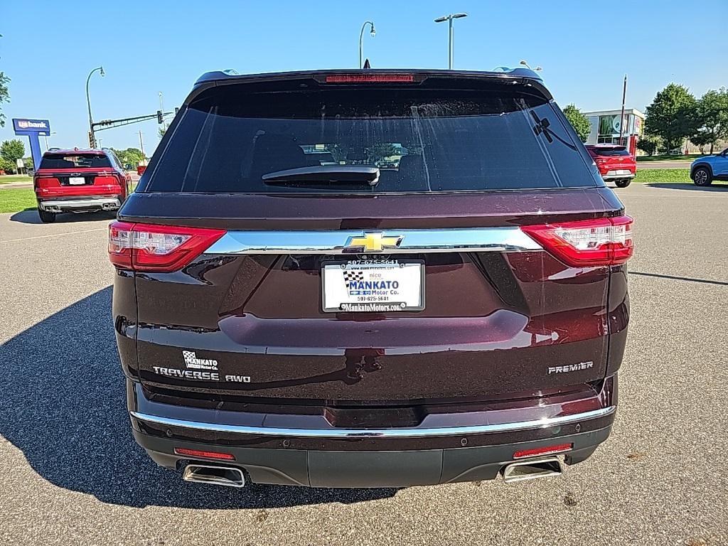 used 2021 Chevrolet Traverse car, priced at $34,989