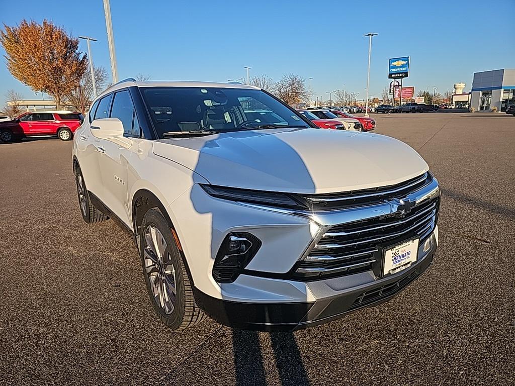 used 2023 Chevrolet Blazer car, priced at $32,989