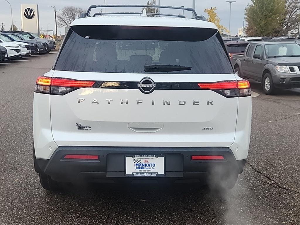 new 2025 Nissan Pathfinder car, priced at $36,840