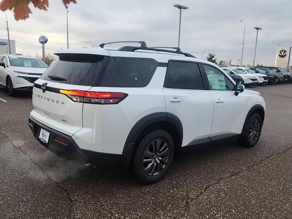 new 2025 Nissan Pathfinder car, priced at $36,840