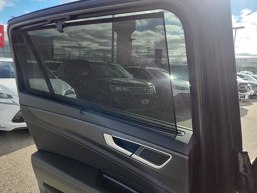 new 2026 Volkswagen Atlas Cross Sport car, priced at $50,891