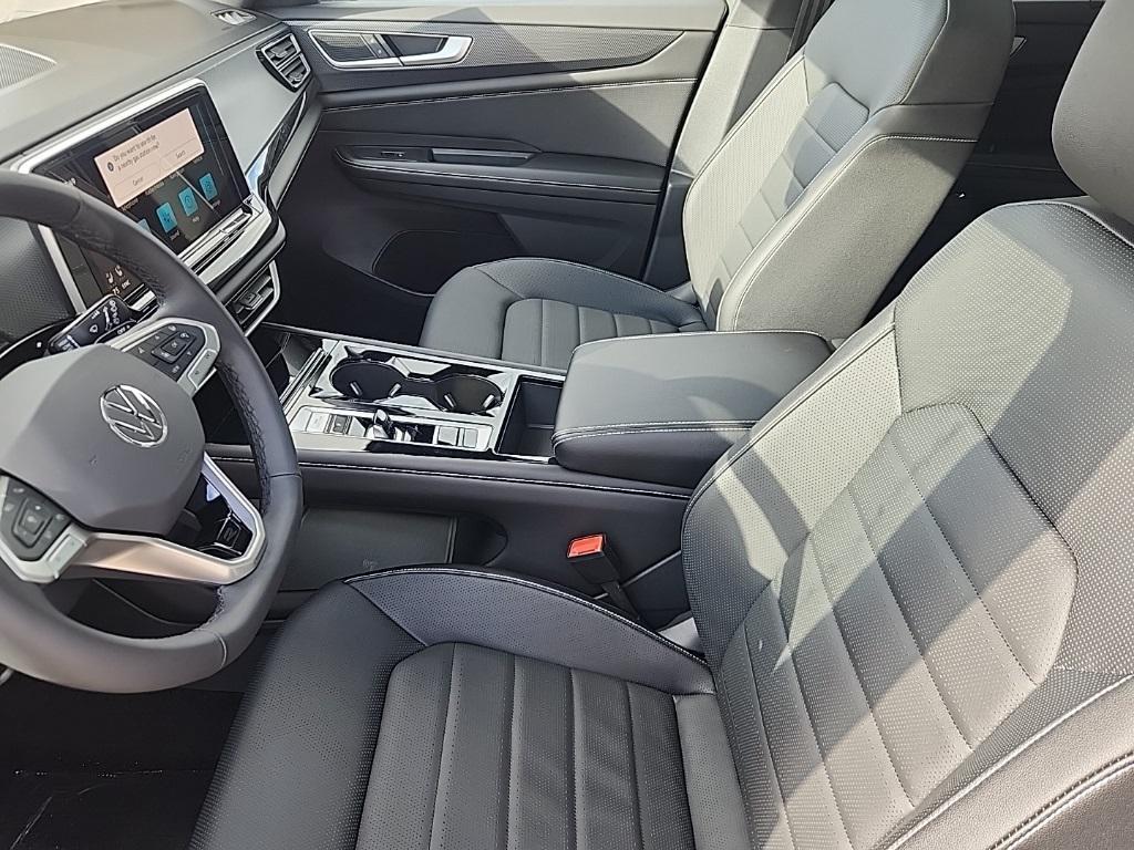 new 2026 Volkswagen Atlas Cross Sport car, priced at $50,891