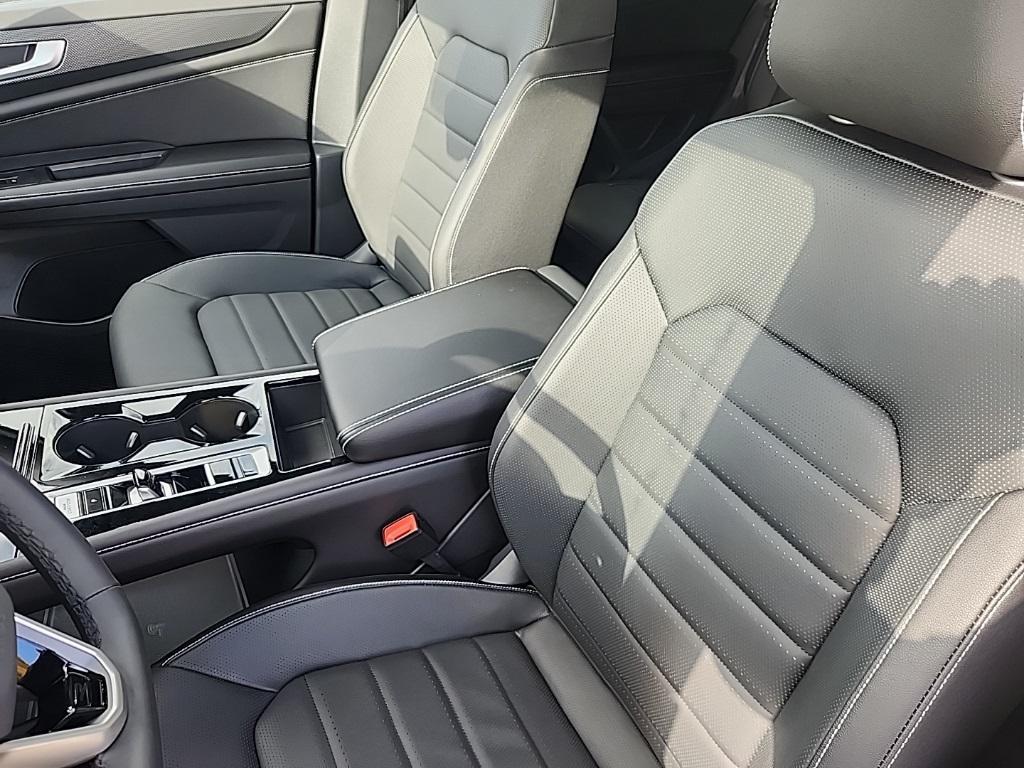 new 2026 Volkswagen Atlas Cross Sport car, priced at $50,891