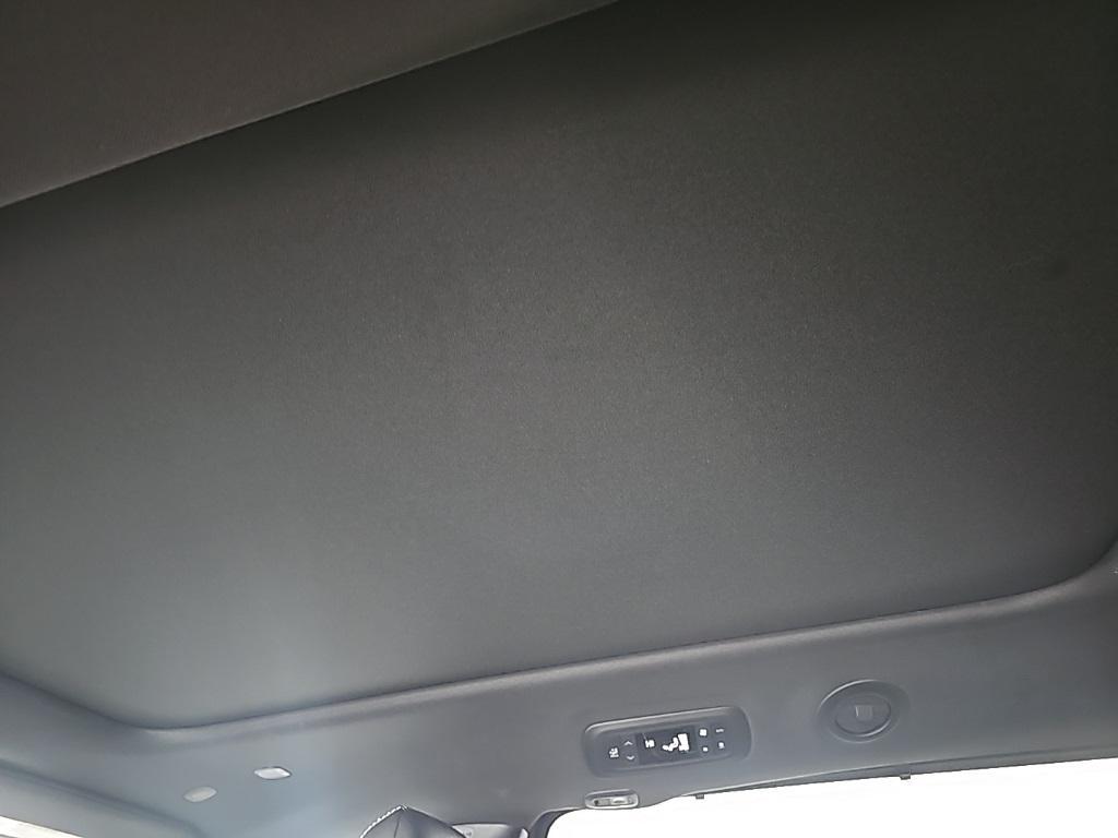 used 2025 Chrysler Pacifica car, priced at $38,356