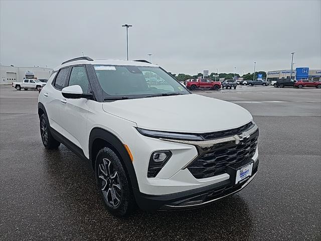 new 2025 Chevrolet TrailBlazer car, priced at $32,320