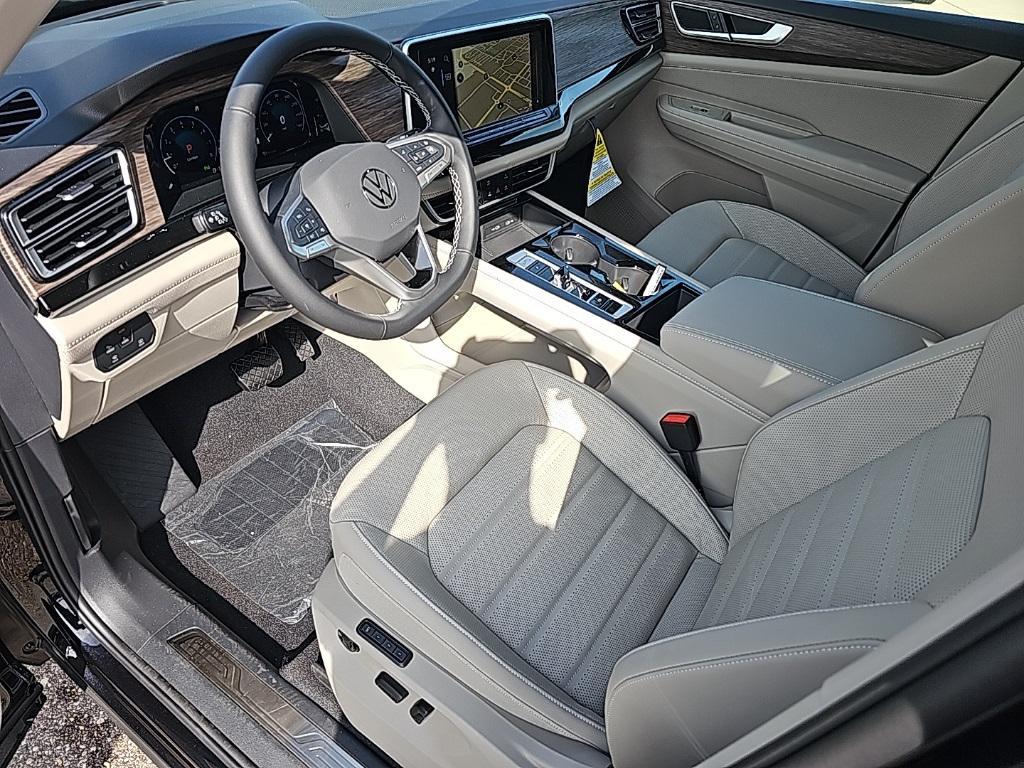new 2025 Volkswagen Atlas car, priced at $45,328