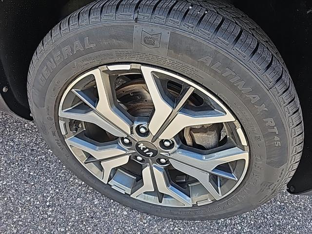 used 2021 Kia Seltos car, priced at $17,777