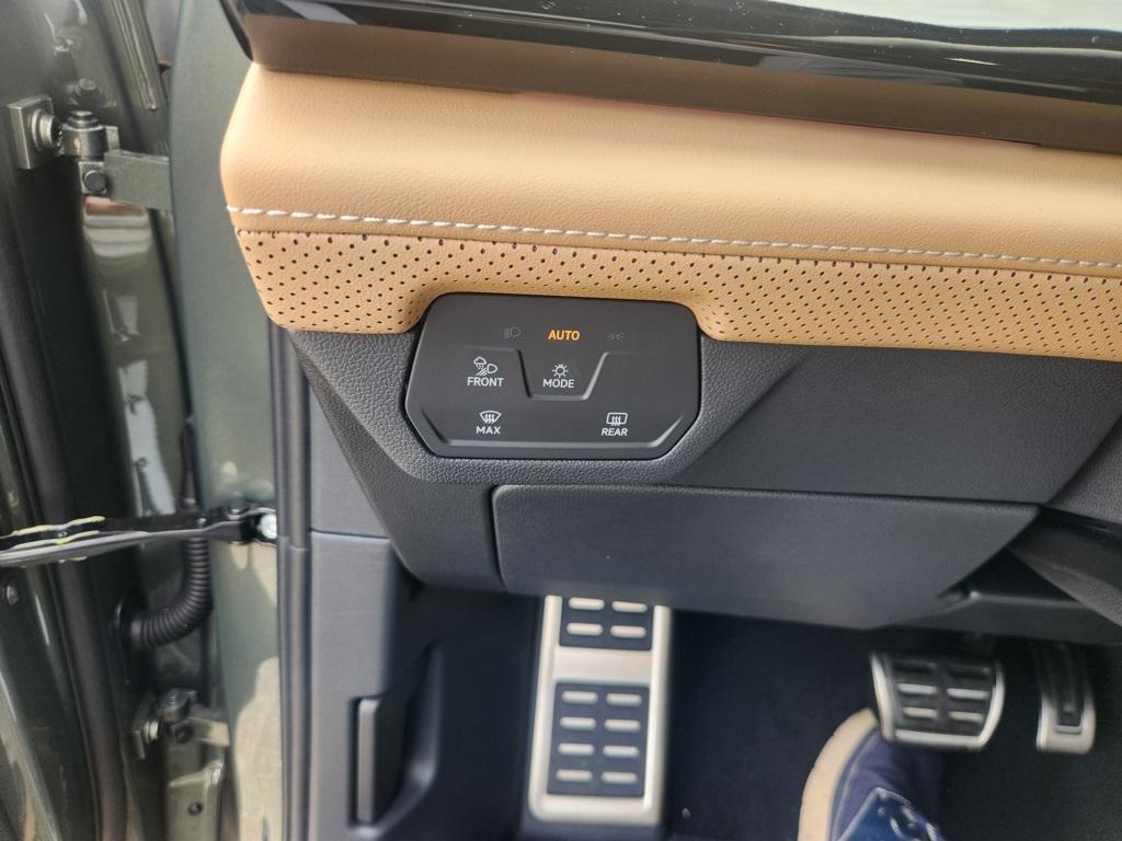 new 2025 Volkswagen Atlas Cross Sport car, priced at $47,480