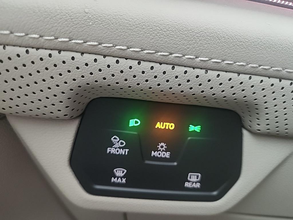 new 2026 Volkswagen Atlas car, priced at $55,360