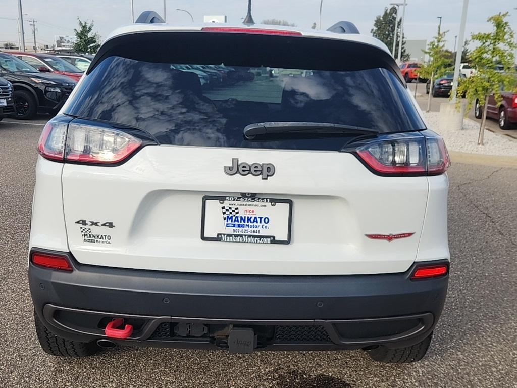 used 2019 Jeep Cherokee car, priced at $21,395
