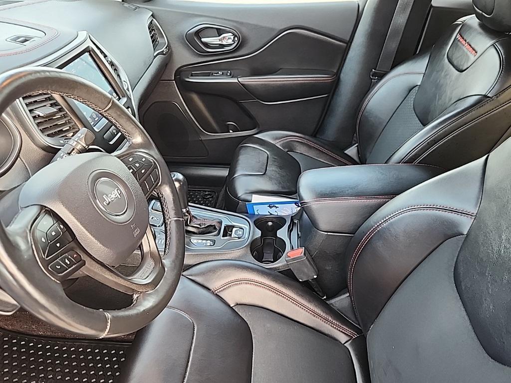 used 2019 Jeep Cherokee car, priced at $21,395