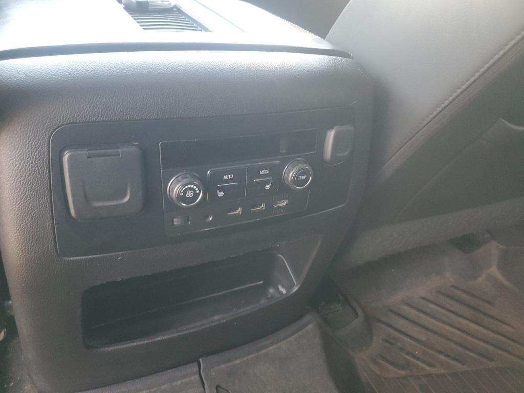 used 2018 GMC Yukon XL car, priced at $25,989