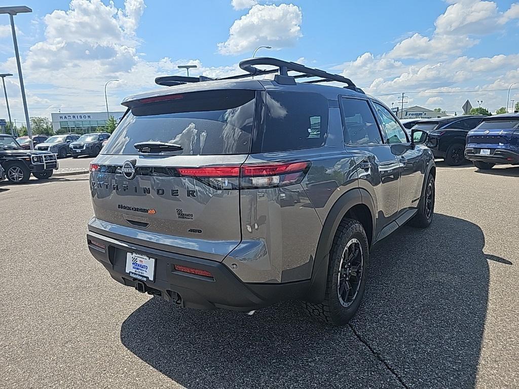 new 2025 Nissan Pathfinder car, priced at $44,005