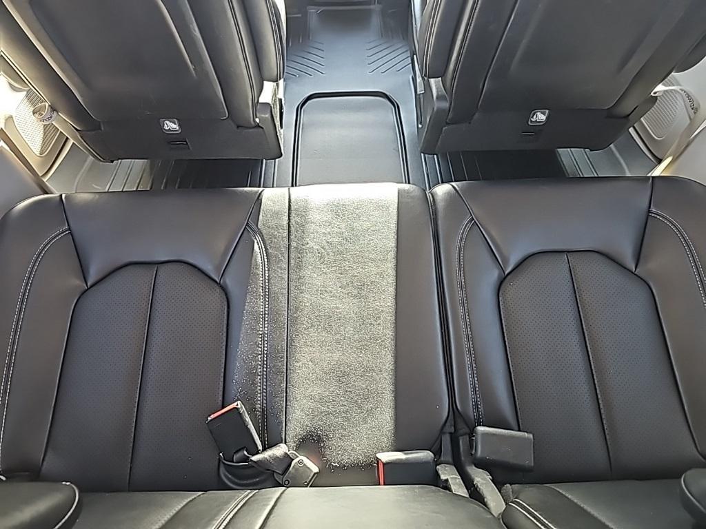 used 2024 Chrysler Pacifica car, priced at $29,958