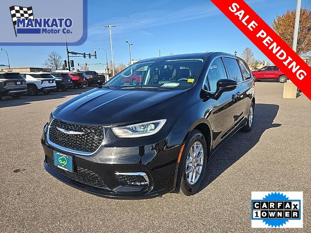 used 2024 Chrysler Pacifica car, priced at $29,958