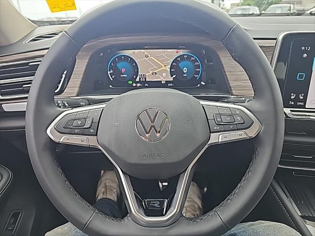 new 2025 Volkswagen Atlas car, priced at $56,311