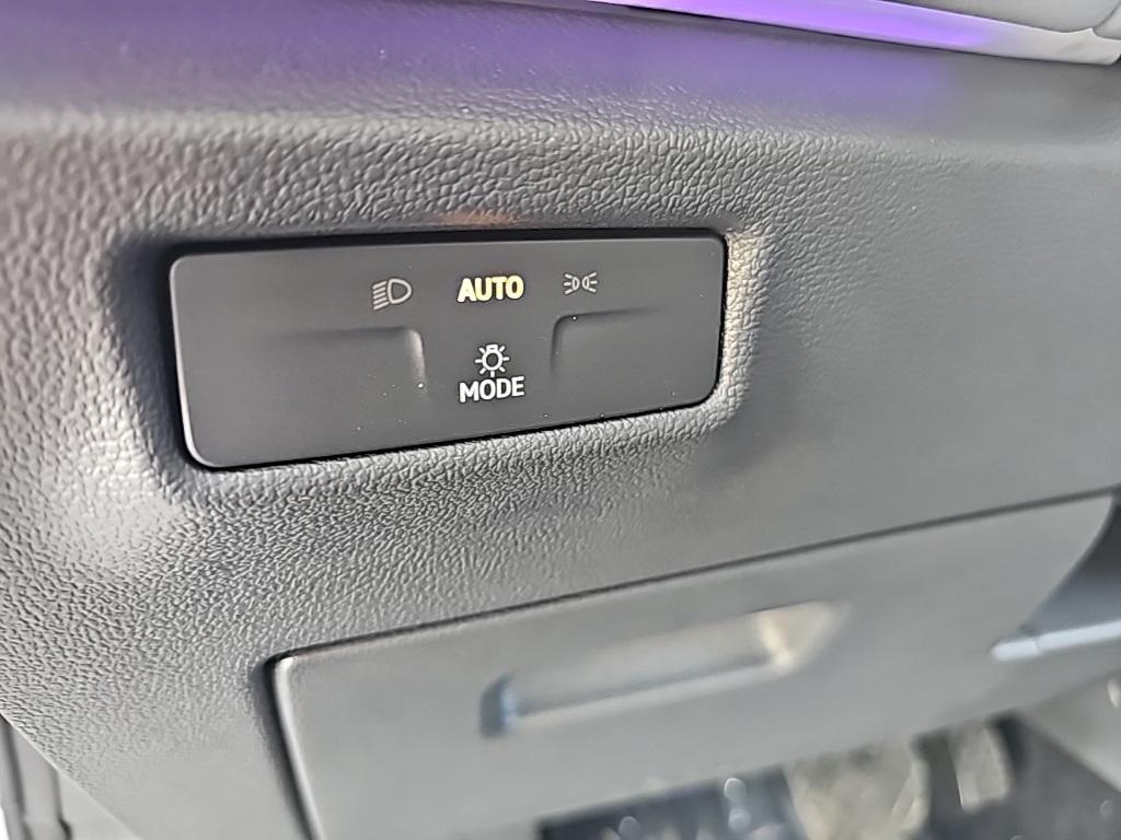 new 2026 Volkswagen Tiguan car, priced at $36,323