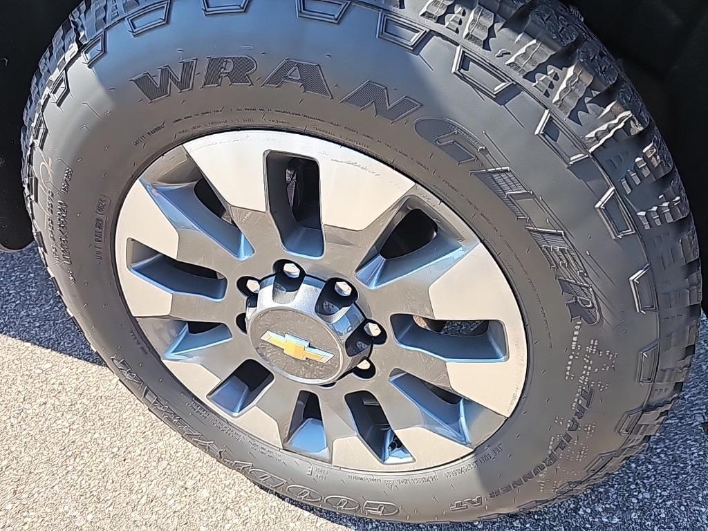 new 2025 Chevrolet Silverado 3500 car, priced at $70,575