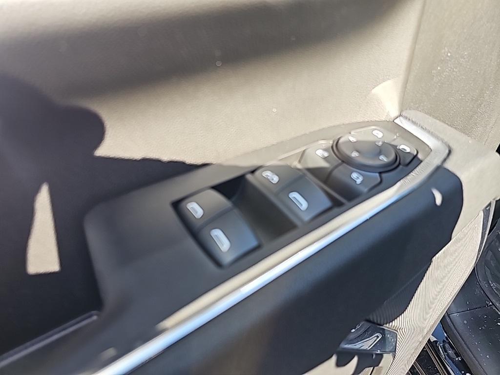 new 2025 Chevrolet Silverado 3500 car, priced at $70,575